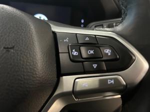 Volkswagen Amarok 2.0TDI double cab Life 4Motion auto - Image 10