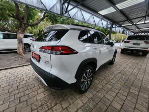 Toyota Corolla Cross 1.8 HEV XR - Image 2