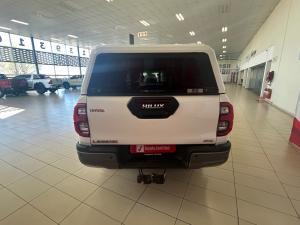 Toyota Hilux 2.8GD-6 double cab 4x4 Legend auto - Image 5