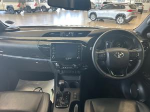 Toyota Hilux 2.8GD-6 double cab 4x4 Legend auto - Image 6