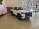 Thumbnail Toyota Hilux 2.8GD-6 double cab 4x4 Legend auto