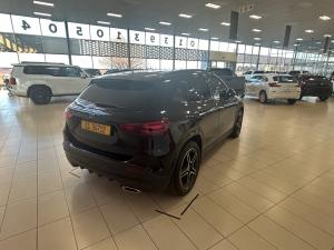 Mercedes-Benz GLA GLA200d Progressive - Image 2