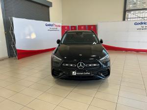 Mercedes-Benz GLA GLA200d Progressive - Image 4