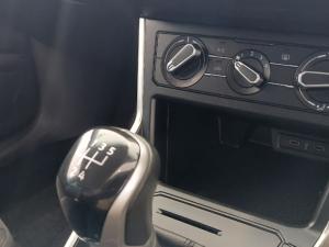 Volkswagen Polo 1.0 TSI Life - Image 9