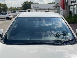 Toyota Corolla Cross 1.8 XI - Image 16