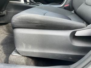 Toyota Corolla Cross 1.8 XI - Image 19