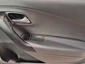Volkswagen Polo Vivo 1.4 Trendline - Image 8