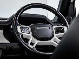 Land Rover Defender 110 D300 X-Dynamic HSE - Image 21