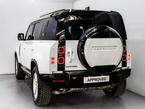 Land Rover Defender 110 D300 X-Dynamic HSE - Image 7
