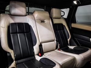 Land Rover Range Rover Sport HSE Dynamic SDV8 - Image 12