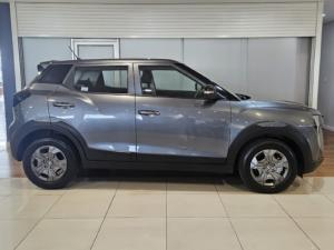 Mahindra XUV 3XO 1.2T MX2 auto - Image 2