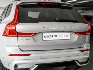 Volvo XC60 B6 AWD Ultimate Dark - Image 20