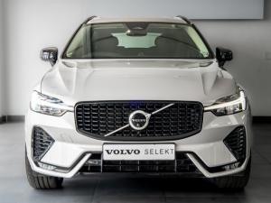 Volvo XC60 B6 AWD Ultimate Dark - Image 9