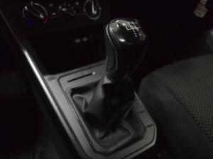 Volkswagen Polo hatch 1.0TSI - Image 11