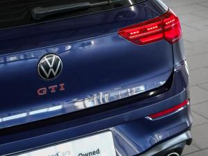 Volkswagen Golf GTI - Image 12