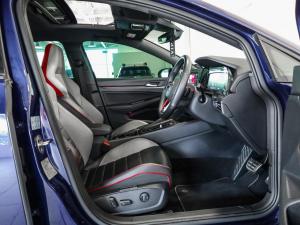 Volkswagen Golf GTI - Image 13