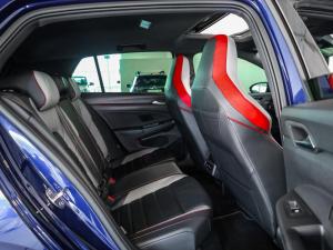 Volkswagen Golf GTI - Image 17