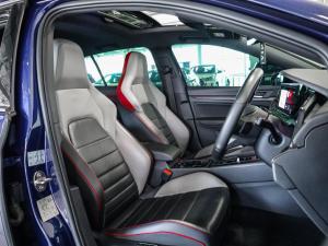 Volkswagen Golf GTI - Image 18