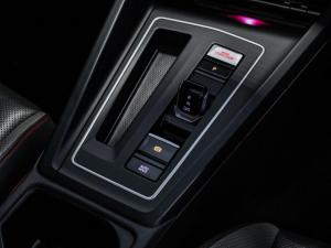 Volkswagen Golf GTI - Image 25