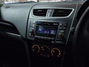 Suzuki Swift hatch 1.2 GL - Image 15