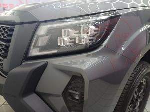 Nissan Navara 2.5DDTi double cab Stealth - Image 14