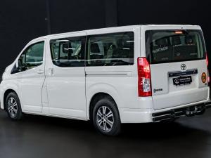 Toyota Quantum 2.8 LWB bus 11-seater GL - Image 5