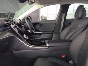 Mercedes-Benz C-Class C220d Avantgarde - Image 14