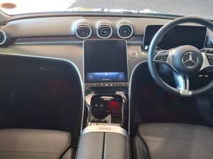 Mercedes-Benz C-Class C200 Avantgarde - Image 8