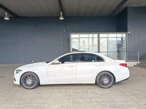 Mercedes-Benz C-Class C200 Avantgarde - Image 4