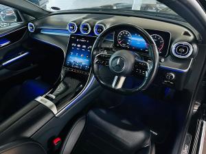 Mercedes-Benz C-Class C200 Avantgarde - Image 4