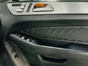 Mercedes-Benz GLE GLE43 coupe - Image 9