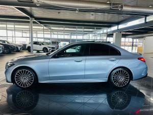 Mercedes-Benz C-Class C200 Avantgarde - Image 11