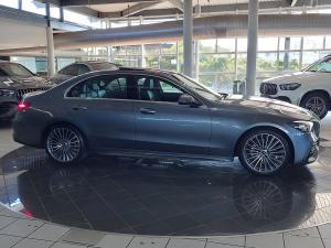 Mercedes-Benz C-Class C200 Avantgarde - Image 4