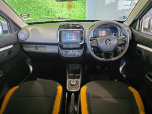 Renault Kwid 1.0 Climber auto - Image 14
