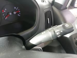 Hyundai H-1 2.4 bus GLS - Image 10
