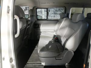 Hyundai H-1 2.4 bus GLS - Image 18