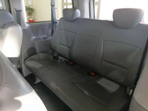 Hyundai H-1 2.4 bus GLS - Image 19