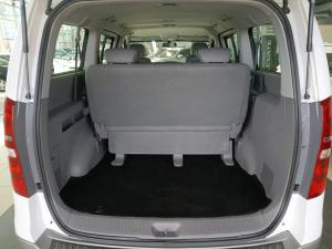 Hyundai H-1 2.4 bus GLS - Image 23