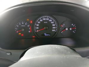 Hyundai H-1 2.4 bus GLS - Image 8