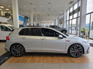 Volkswagen Golf GTI - Image 14