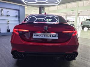 Alfa Romeo Giulia Quadrifoglio - Image 8