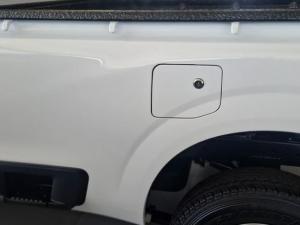 Nissan Navara 2.5DDTi single cab XE - Image 12