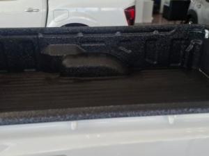 Nissan Navara 2.5DDTi single cab XE - Image 13