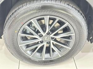 Lexus NX 350h EX - Image 12