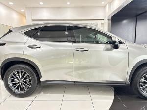 Lexus NX 350h EX - Image 8