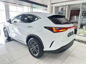 Lexus NX 350h EX - Image 8