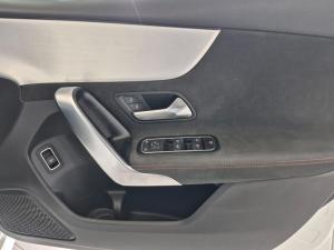 Mercedes-Benz A-Class A200 sedan Progressive - Image 10