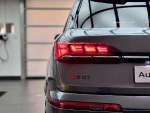 Audi SQ7 TFSI quattro Black Edition - Image 7