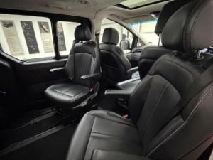 Hyundai Staria 2.2D Luxury - Image 12
