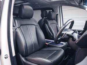Hyundai Staria 2.2D Luxury - Image 19